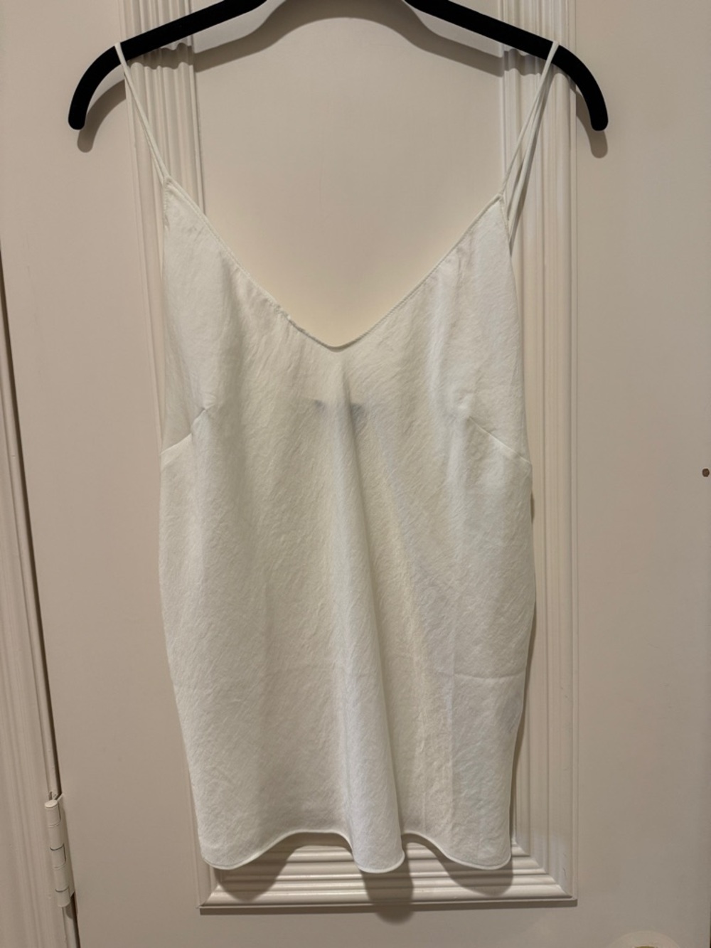 Banana Republic Cream V-Neck Spaghetti Strap Tank Top